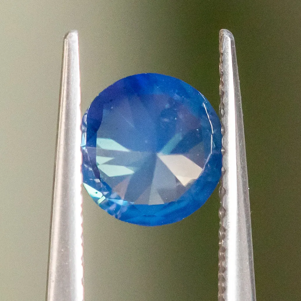 1.10CT ROUND NIGERIAN SAPPHIRE, VIBRANT GLOWY OCEAN BLUE, 6.26X6.18MM, UNTREATED