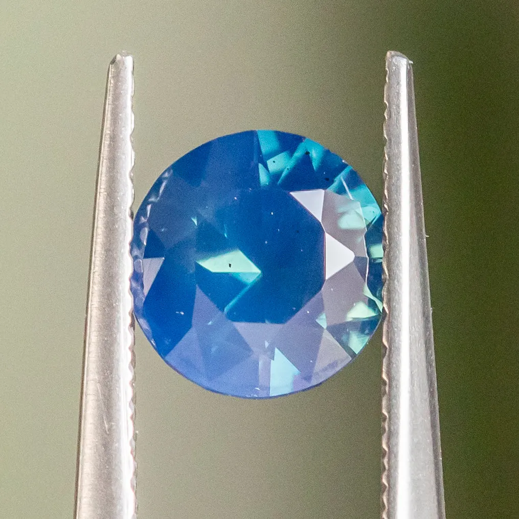 1.10CT ROUND NIGERIAN SAPPHIRE, VIBRANT GLOWY OCEAN BLUE, 6.26X6.18MM, UNTREATED