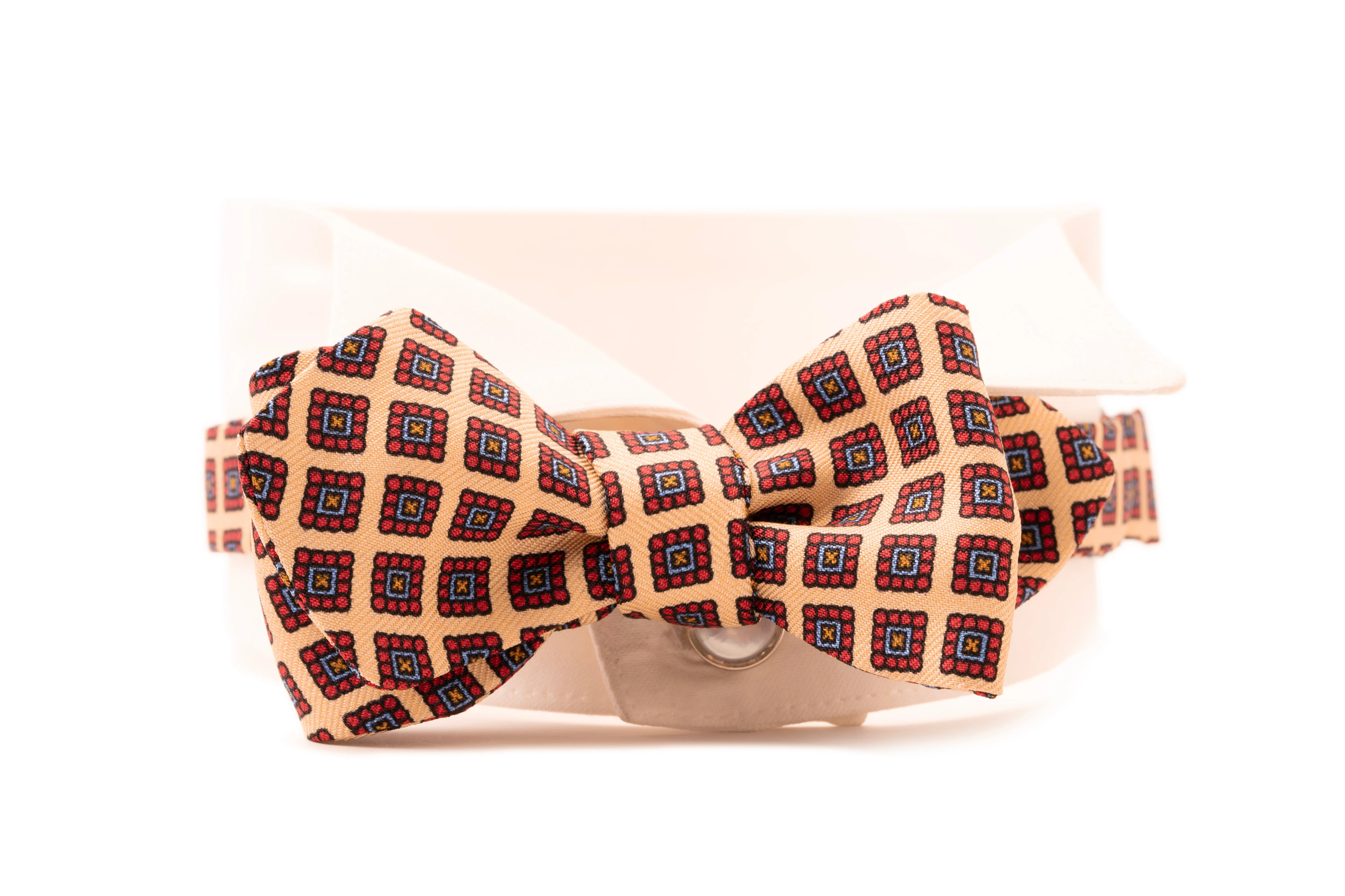 Buff Micropattern Madder Silk Bow Tie