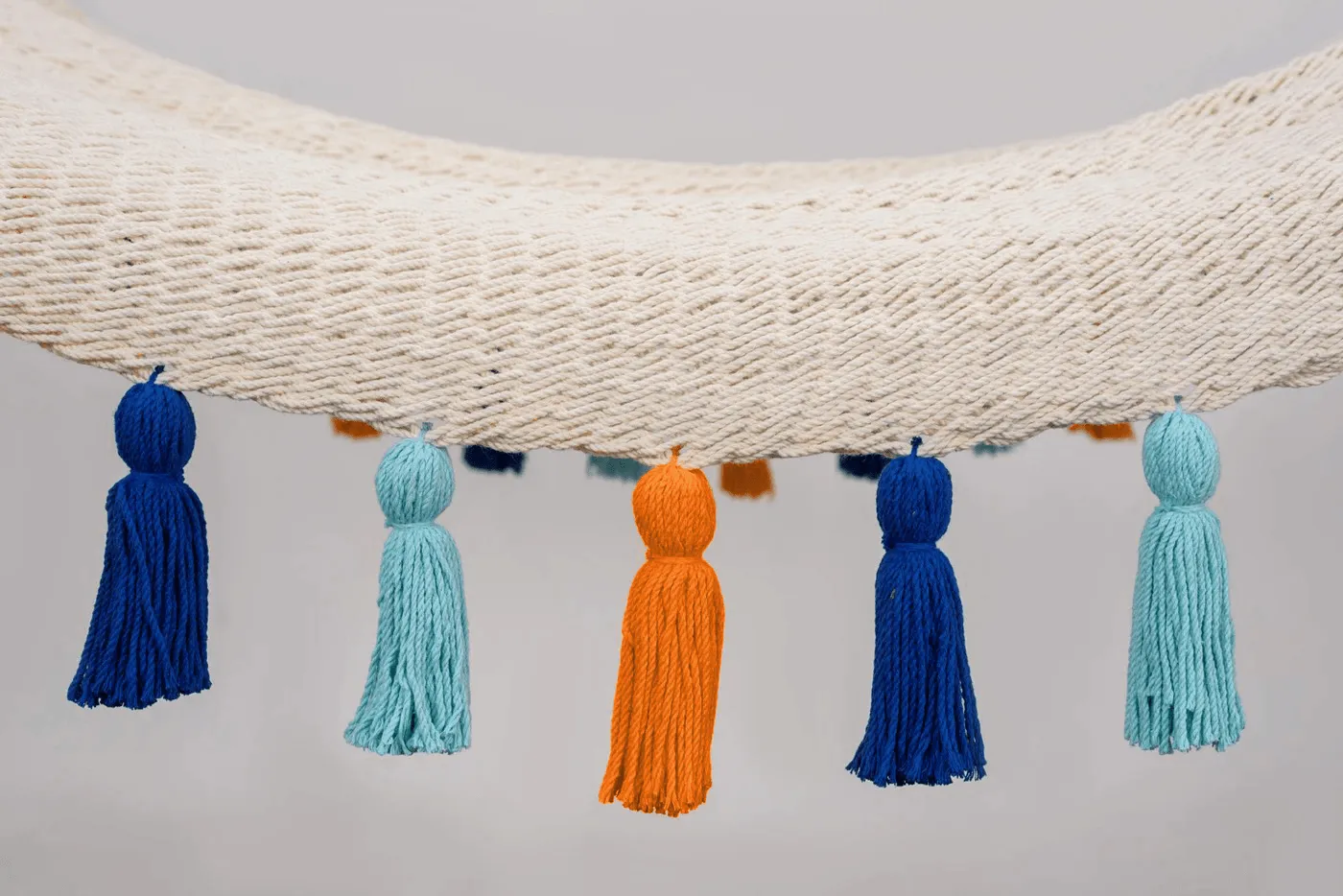 Deluxe Natural Cotton Hammock With Hue Inspired Tassels (Wooden Bar)