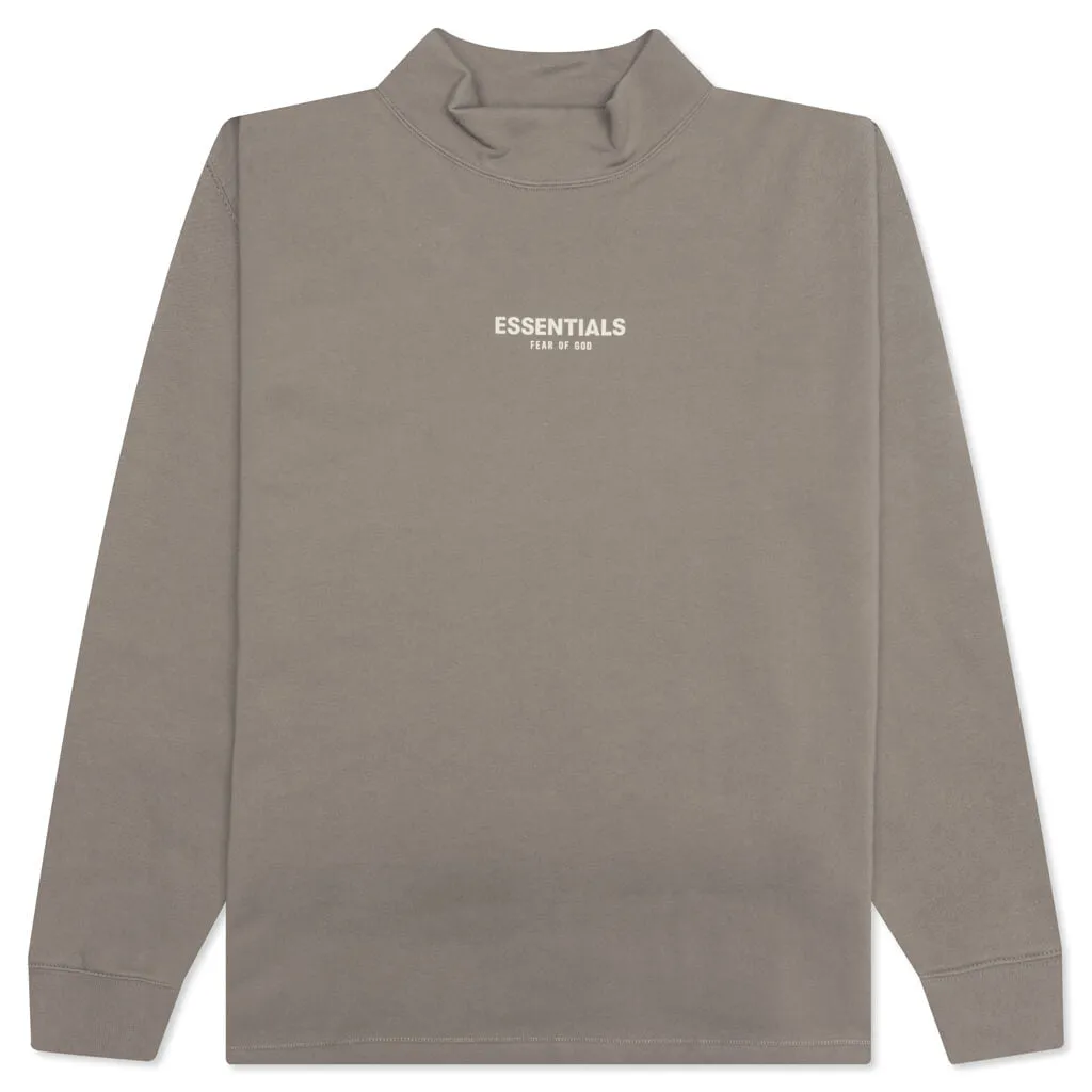 Essentials Relaxed Mockneck - Desert Taupe