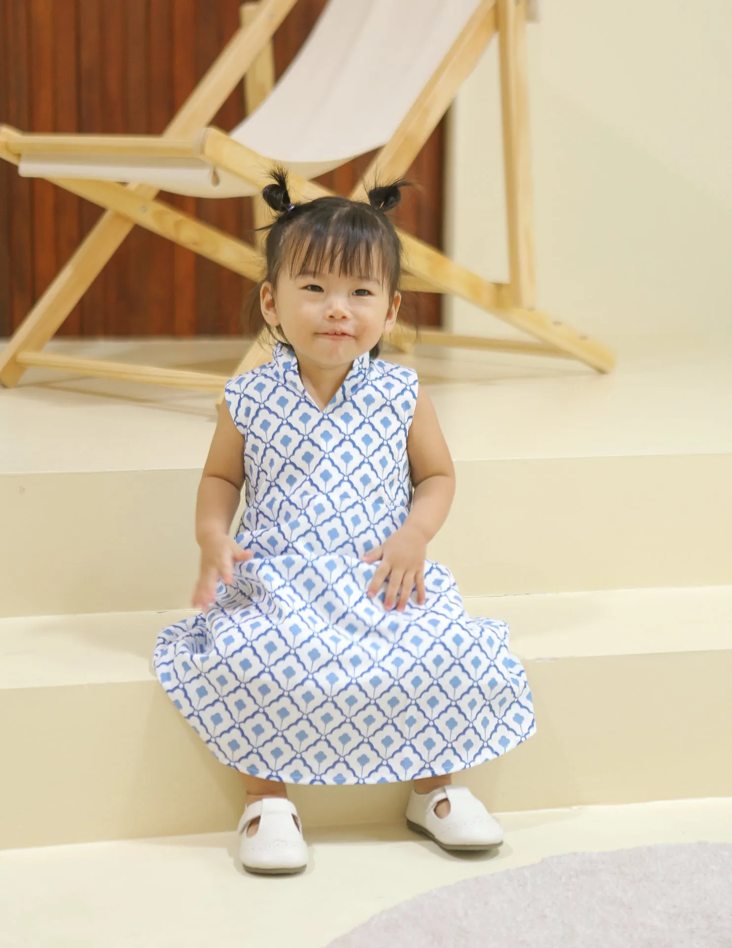 Kaela Dress in Porcelain Tiles