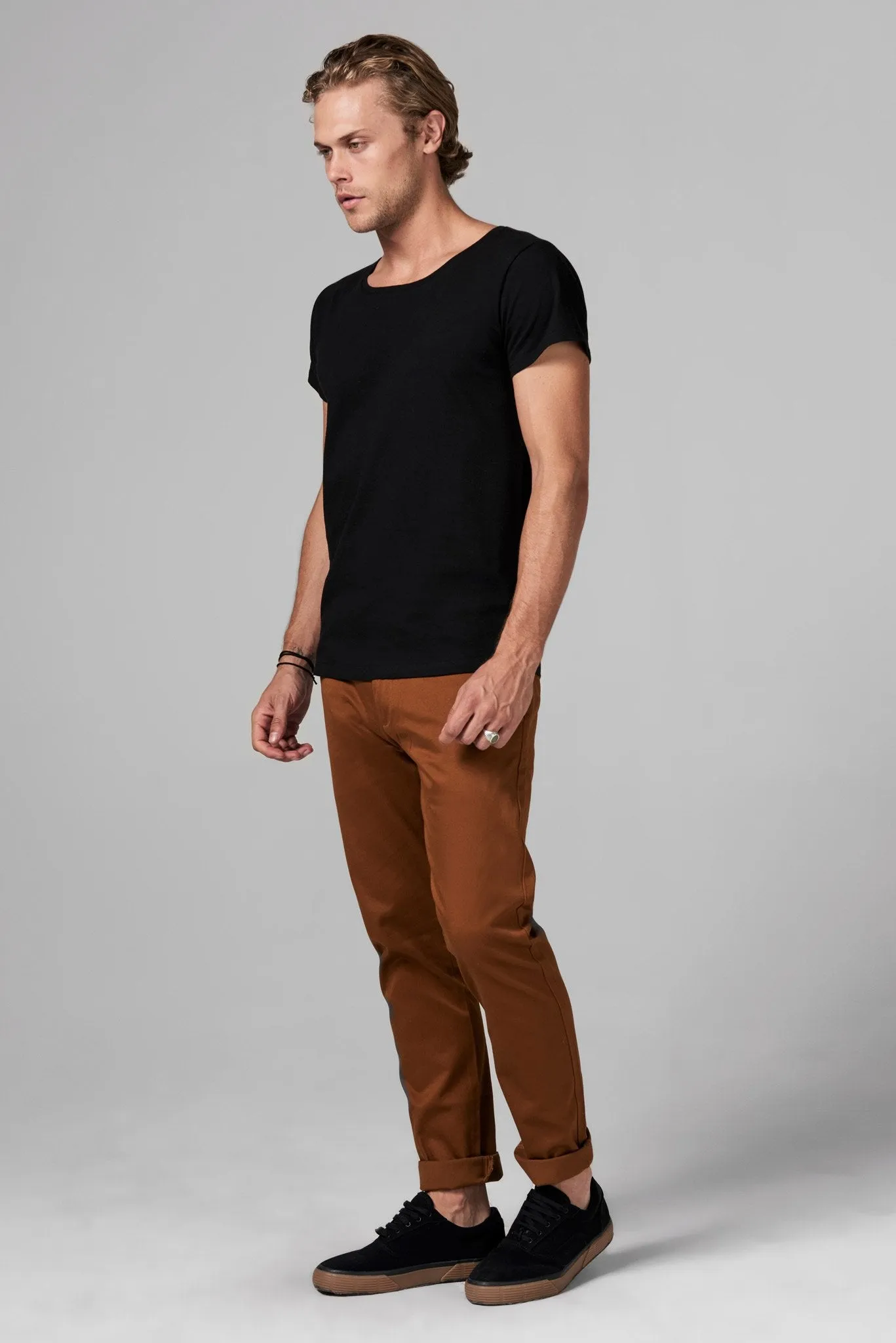 Men's Heavy Cotton Wide Neck Tee