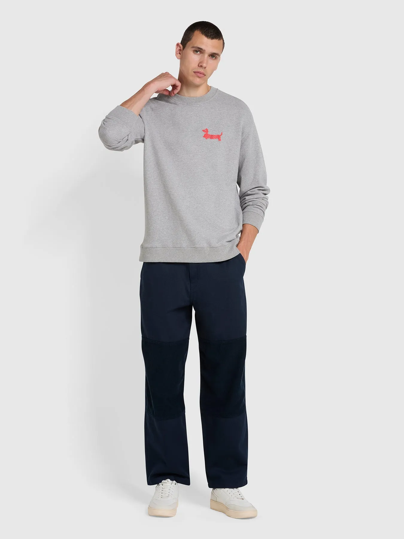 Puglia Relaxed Fit Crew Neck Graphic Sweatshirt In Light Grey Marl