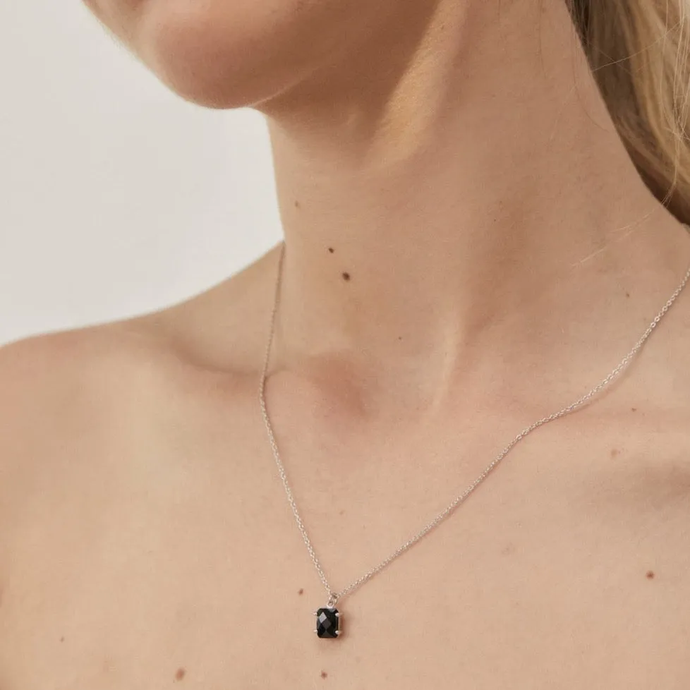 Reverie / Necklace / Black Spinel   Gold